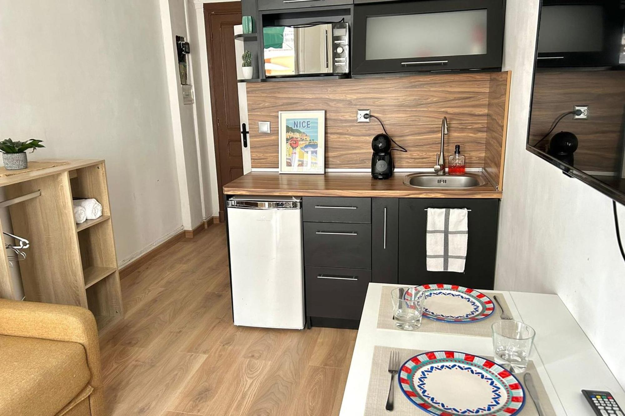 A Pretty Nest In Appartement Nice